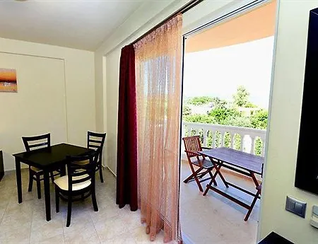 Otel Golden Rose 3*